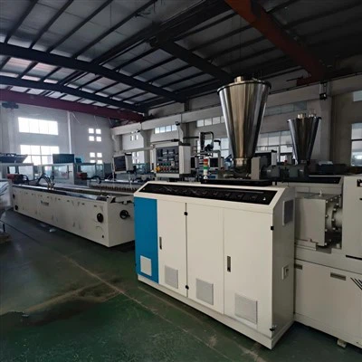 Vredna linija za ekstrudiranje profila PVC prozora